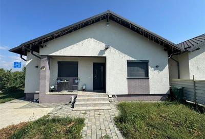 Casa caramida , an 2021 , de vanzare in Focsani Nord - Livada - 2