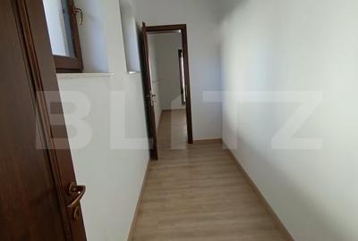 Casa cu 4 camere, 240 mp, teren 800 mp, zona Central - 8