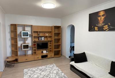 Apartament cu 2 camere semidecomandat în Central - 1