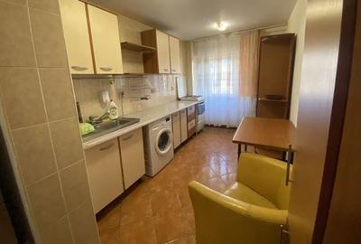 Garsonieră decomandată în Tei - 3