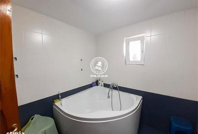 Casă cu 7 camere cu Teren 960 Mp în Valea Lupului - 6