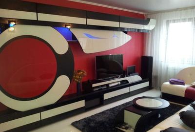 Apartament cu 3 camere decomandat în Berceni - 3