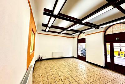 Spatiu comercial situat in inima orasului, 85mp-3 camere, P+E acces stradal - 3