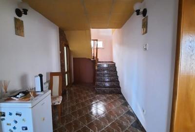 Casa P+E+M, 7 camere, teren 1000 mp, an 2000, Campina, Prahova - 8