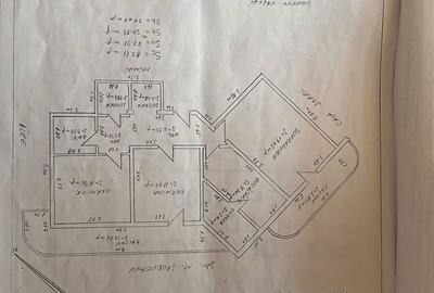 Apartament cu 3 camere decomandat în Central - 1