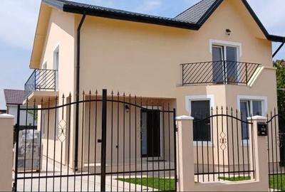 Vila cu deschidere la 2 strazi - 5