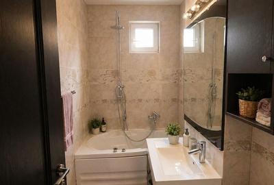 Apartament cu 3 camere decomandat în Central - 6