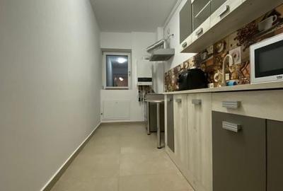 Central-Vasile Lascar, 2 cam dec, mobilat, utilat, parcare, paza - 13