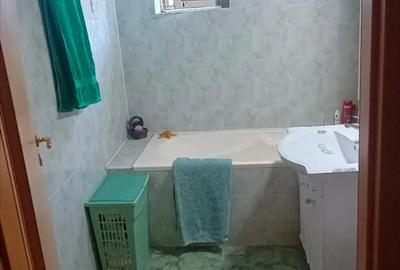 Proprietar vand! - 1