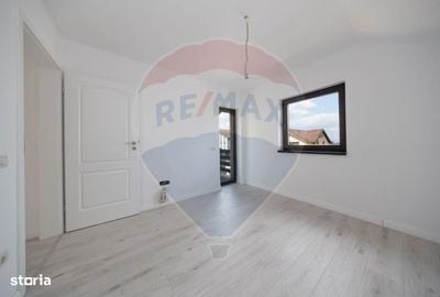 Casă cu 4 camere în Centură - 14