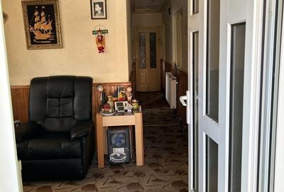 Casă cu 5 camere cu Teren 308 Mp în Central - 3