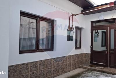 Casă cu 2 camere decomandat cu Teren 102 Mp în Ultracentral - 4