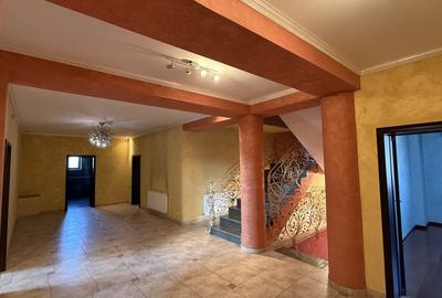 Casă individuală cu 7 camere cu Canalizare în Eroii Revoluției - 11