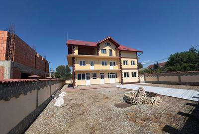 Proprietate complexa situata in Barsesti - 11