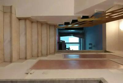 Apartament cu 3 camere decomandat în Central - 9