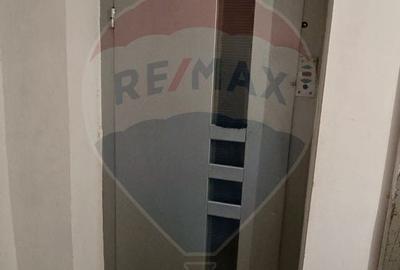 DE VANZARE Apartament cu 4 camere in zona Ozana - 19