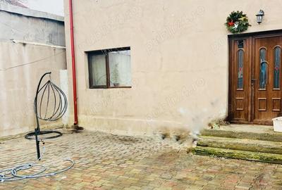 Casă cu 6 camere în Obor - 9