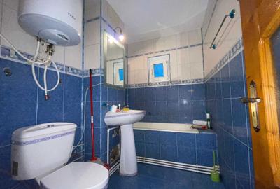 Apartament cu 3 camere decomandat în Micro 20 - 4