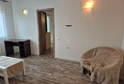 Apartament cu 2 camere nedecomandat, mobilat în Circumvalațiunii - 16
