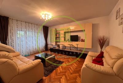 Apartament cu 3 camere decomandat în Calea Severinului