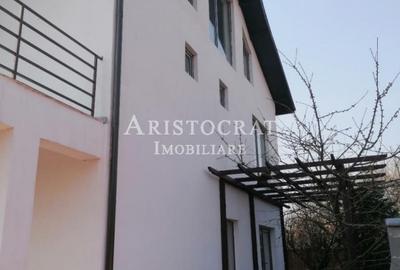 Casă cu 5 camere cu Teren 300 Mp în Corbeanca - 2