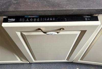 Apartament cu 3 camere semidecomandat în Central - 19