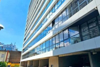 Apartament cu 3 camere semidecomandat, mobilat în Calea Călărașilor - 3