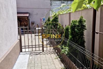 Casa 7 camere - singur curte - Regie - 9