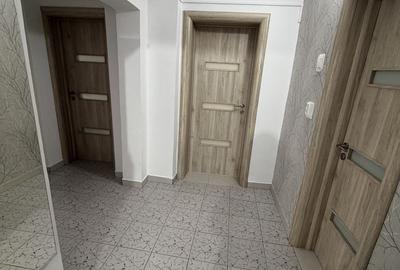 Apartament cu 2 camere decomandat în Central - 1