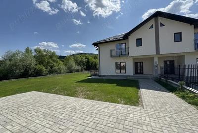 Casă cu 4 camere în Bujoreni - 3