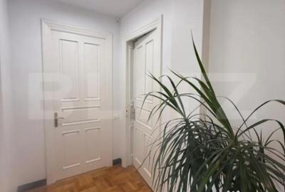 Spațiu comercial, de 100 mp, în Democrației - 6