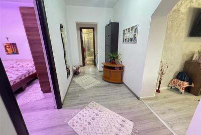 Apartament decomandat 3 camere balcon pivnita zona Vasile Aaron - 20