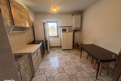Apartament cu 4 camere decomandat, mobilat în Central - 2