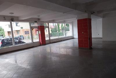 Spațiu comercial, de 140 mp, în Central - 5