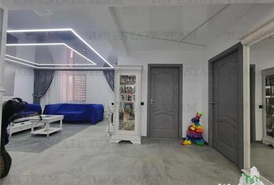 Casă cu 20 camere cu Teren 510 Mp în Mamaia - 3