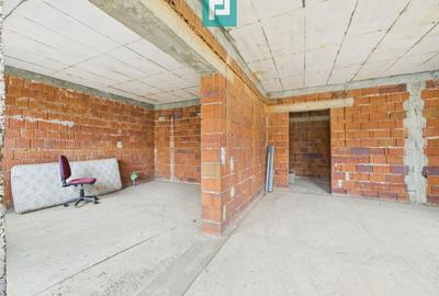 Casă la roșu P+E+M în Șagu - 6