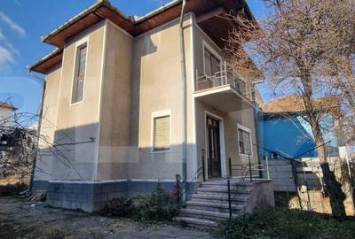 Casa individuala 6 camere, zona Cetate - 2