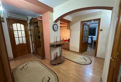 Apartament cu 3 camere decomandat în Central - 4