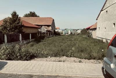 Teren de 1833 mp, în Libertății
