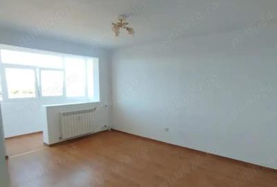 Apartament 2 camere decomandat Tomis Nord, vizavi de Rovere