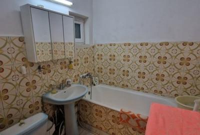 Apartament 3 camere - 5 minute de metrou/Centrala p.- 1 Decembrie 1918 - 15