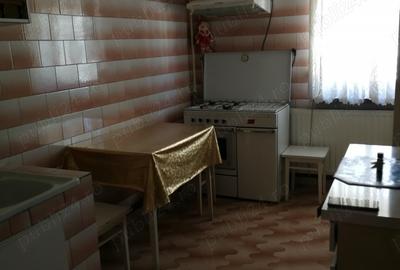 Apartament 3 camere Pitesti zona Popa ?apca str.Crinului - 3