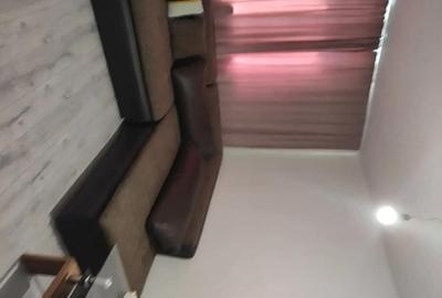 Apartament cu 3 camere semidecomandat în Central - 6