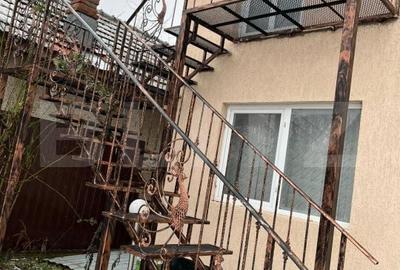 Casă cu 3 camere cu Teren 350 Mp în Nucet - 10
