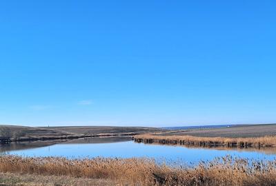 Vanzare teren Loc. Frasinet, 2.000 mp, deschidere lac 50 m, comision 0% - 4