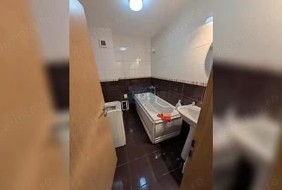 Garsonieră decomandată, mobilată în Calea Turzii