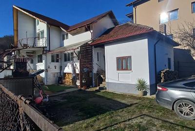 Casă cu 6 camere cu Teren 400 Mp în Călimănești - 8