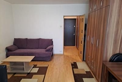 Iancului / Avrig / Elev Stefanescu / bl 1980/ 4 min Metrou / Iancului - 6