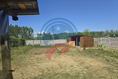 Teren Construcții intravilan de 827 mp, în Breasta