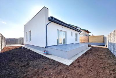 Casa individuala - 3 camere - 2 bai - teren 330mp - 2
